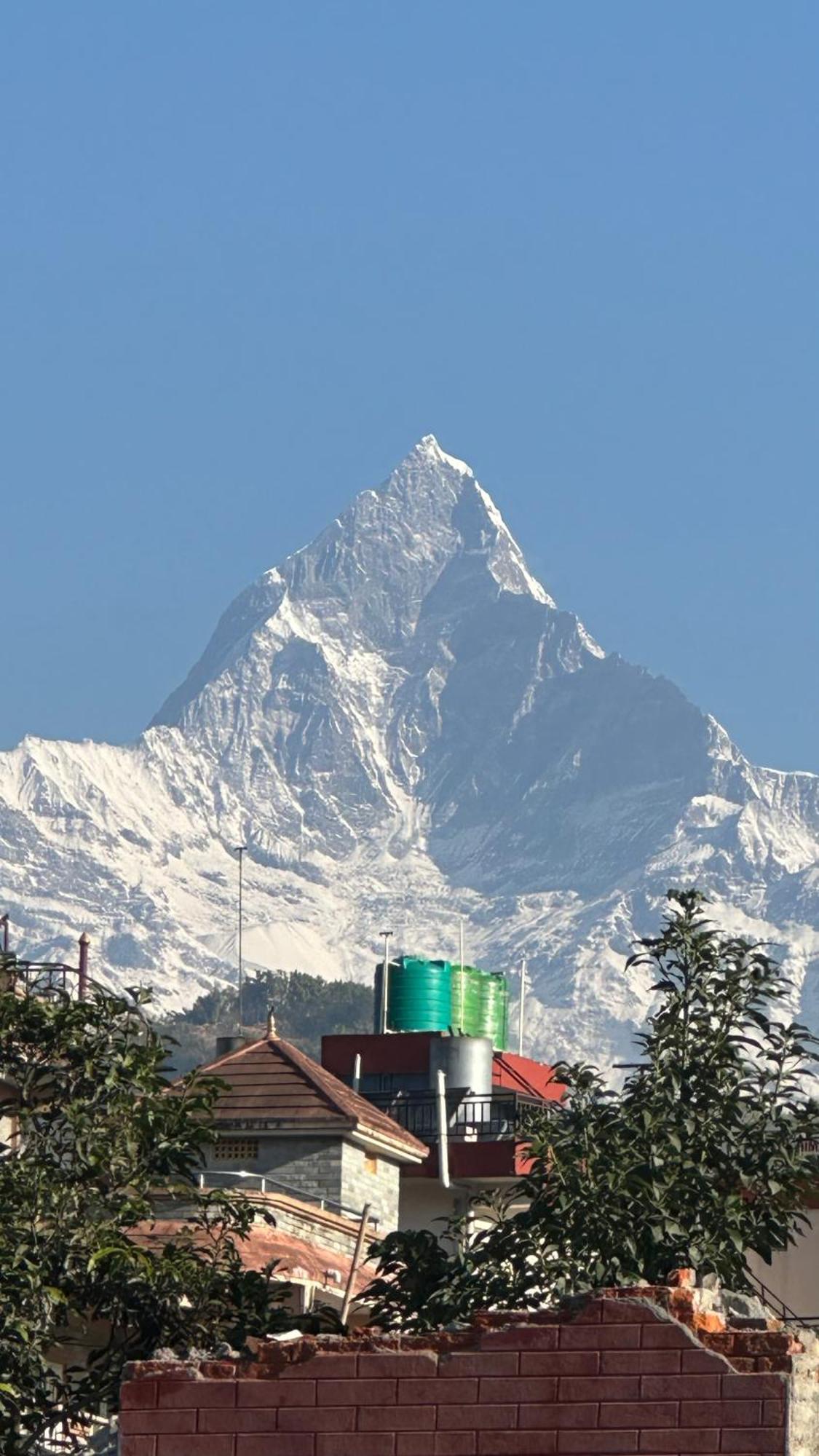New Pokhara alojamiento Exterior foto