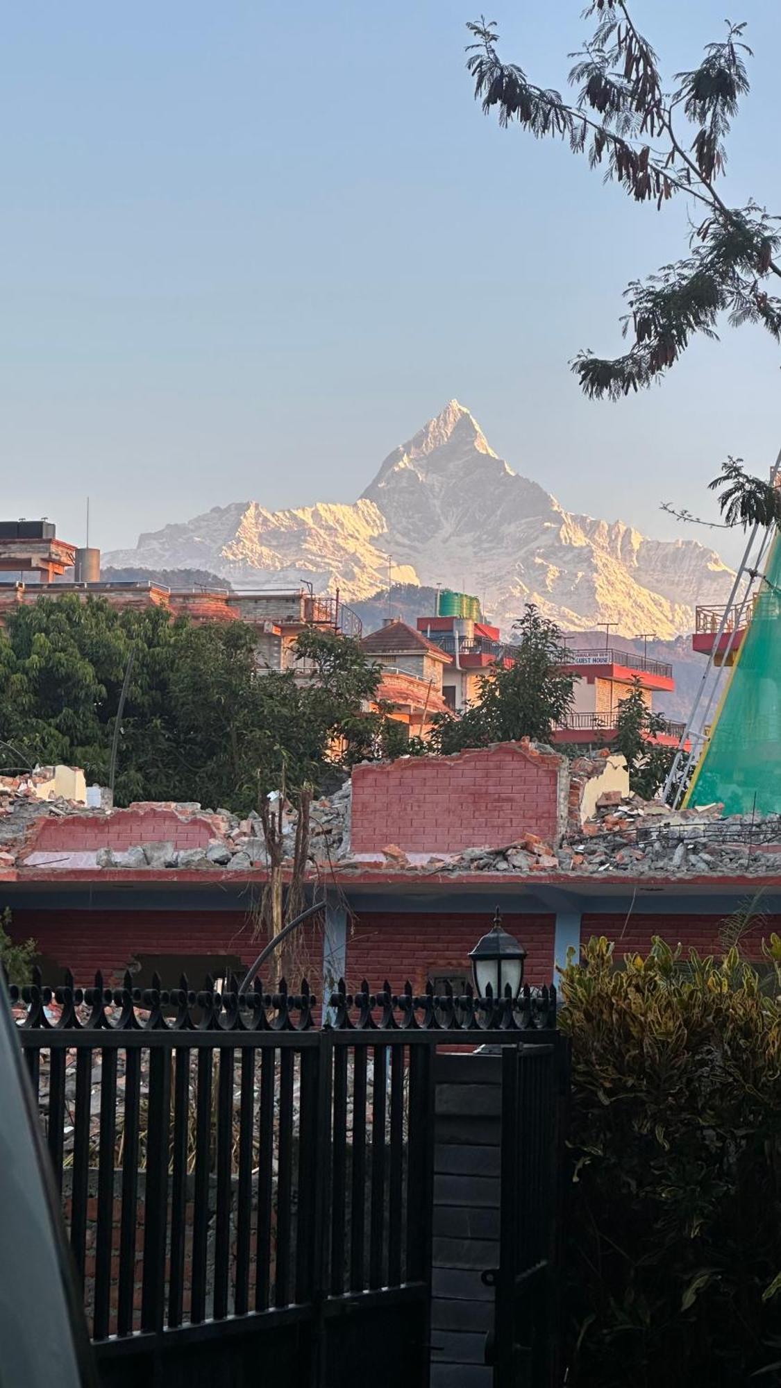 New Pokhara alojamiento Exterior foto