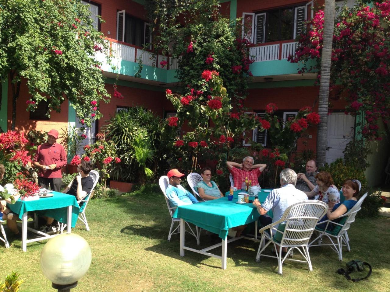 New Pokhara alojamiento Exterior foto
