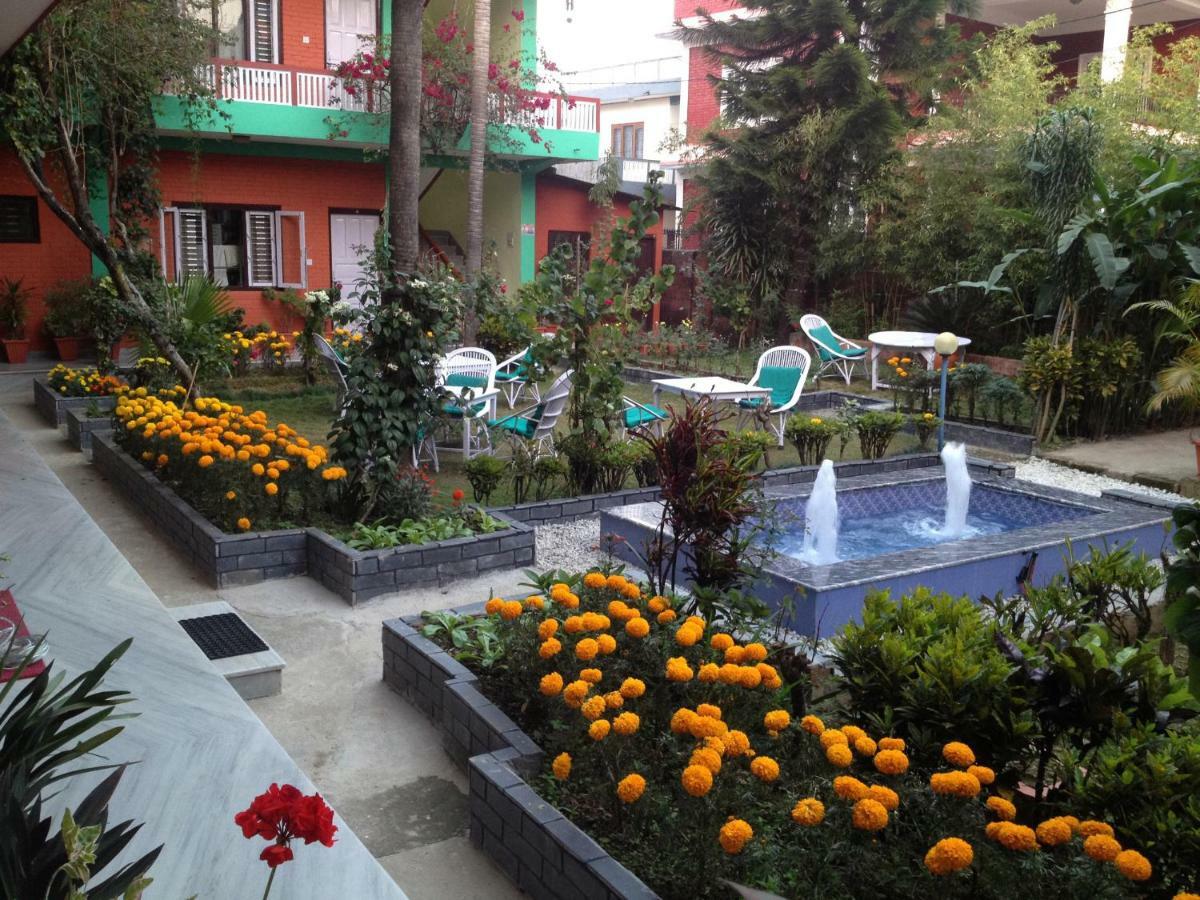New Pokhara alojamiento Exterior foto